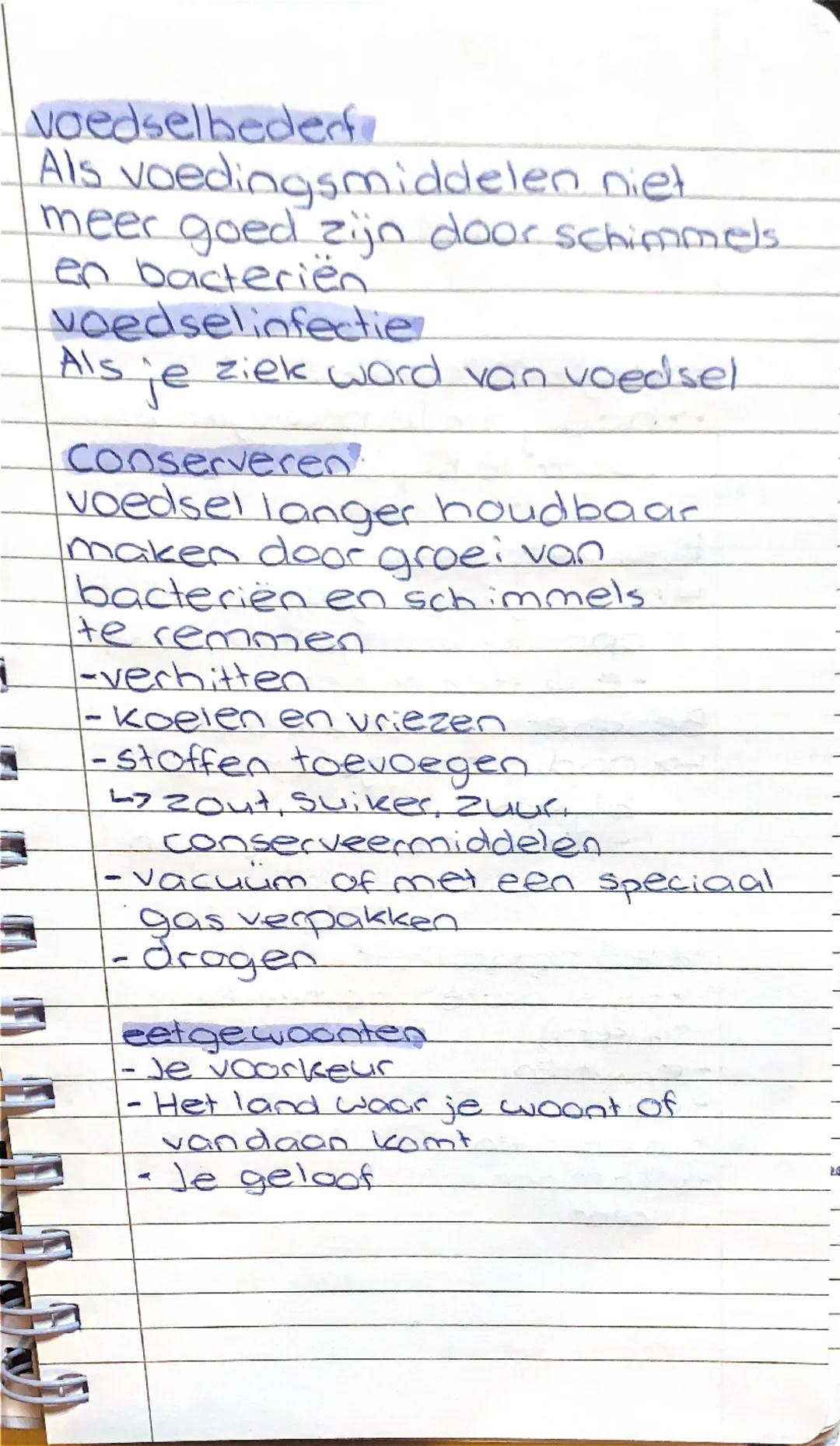 voedselbederf
Als voedingsmiddelen niet
meer goed zijn door schimmels.
en bacterien
voedselinfectie
Als je ziek word van voedsel
Conserveren