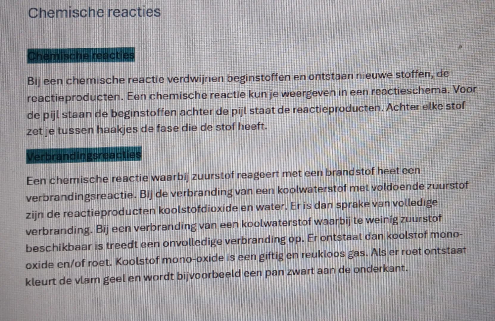 Chemische reacties
Chemische reacties
Bij een chemische reactie verdwijnen beginstoffen en ontstaan nieuwe stoffen, de
reactieproducten. Een