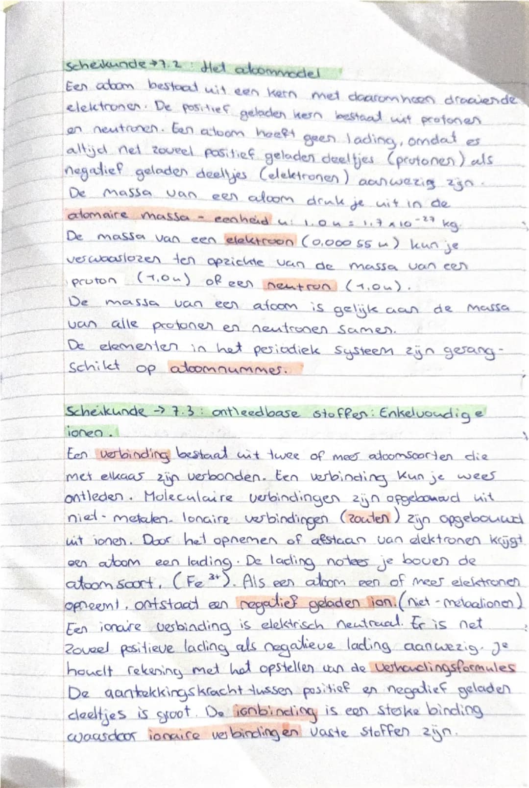 Scheikunde 7.1: Het periodiek Systeem.
Een overzicht van de elementen en de bijbehorende symbolen
vind je in het periodiek Systeem. Ten hori