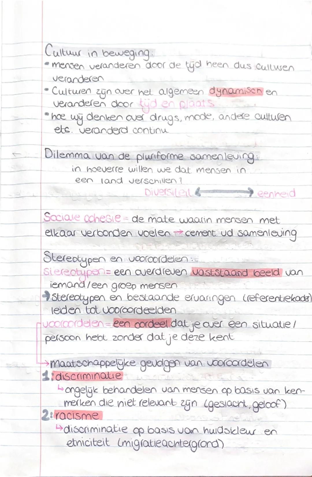 # Hoofdstuk 4

Paragraaf 1: PLURIFORME SAMENLEVING

Cultuur = alle waarden, normen en gewoonten die mensen binnen een groep of een samenlevi