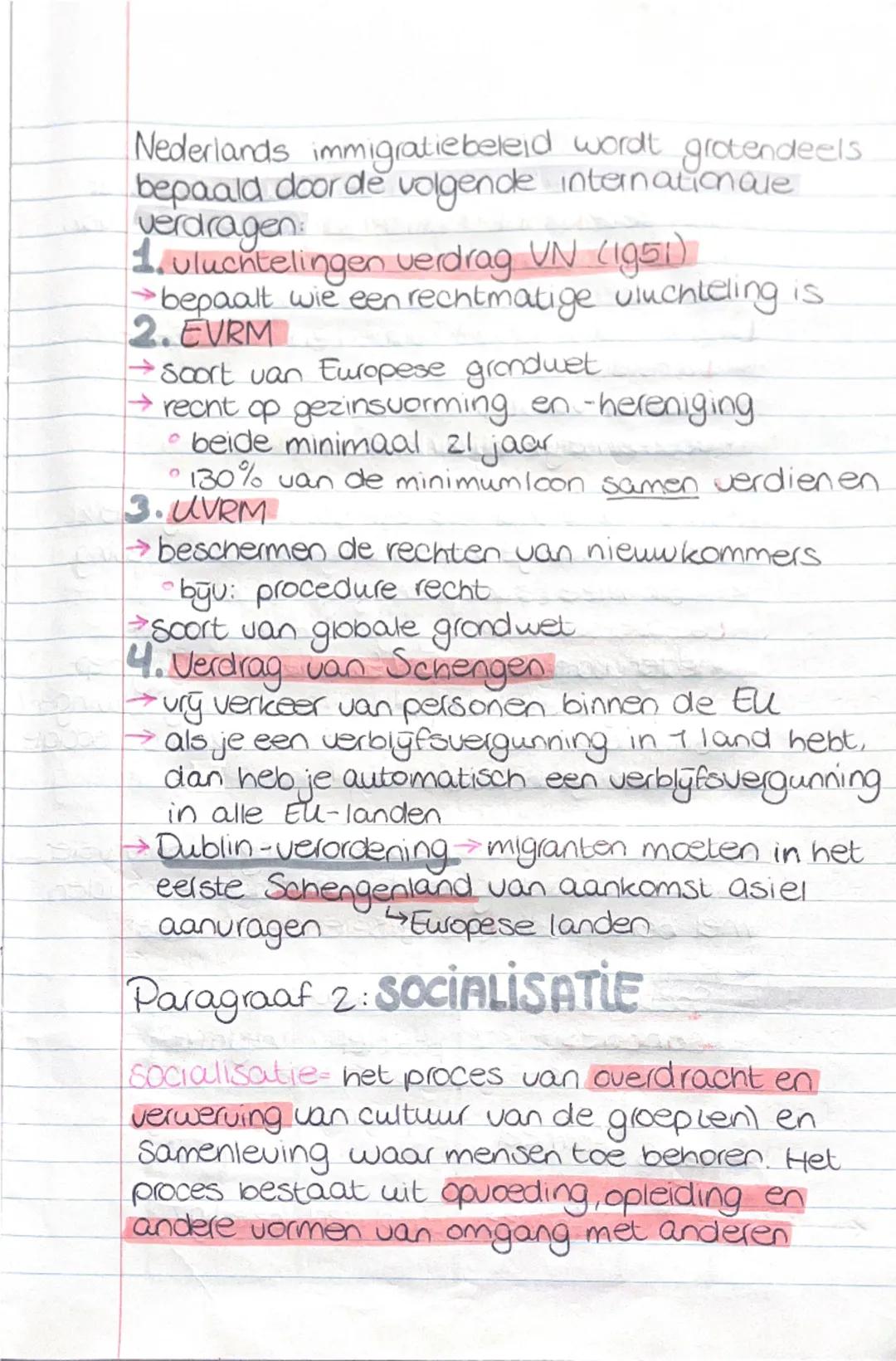 # Hoofdstuk 4

Paragraaf 1: PLURIFORME SAMENLEVING

Cultuur = alle waarden, normen en gewoonten die mensen binnen een groep of een samenlevi