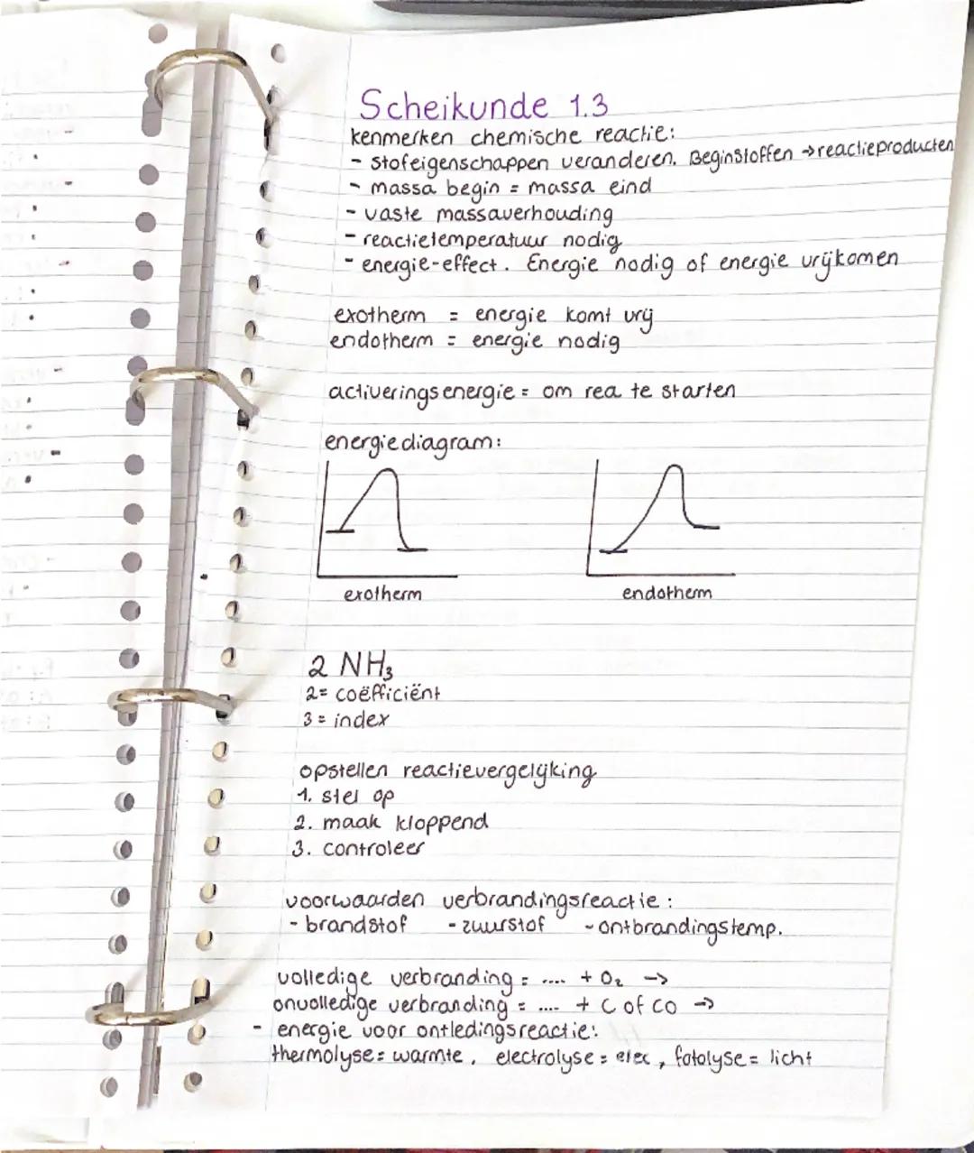 # Scheikunde H1 1.1

- Stofeigenschappen waarnemen = macroniveau
- Moleculen (aan elkaar gebonden atomen) = microniveau
- Zuivere stof besta