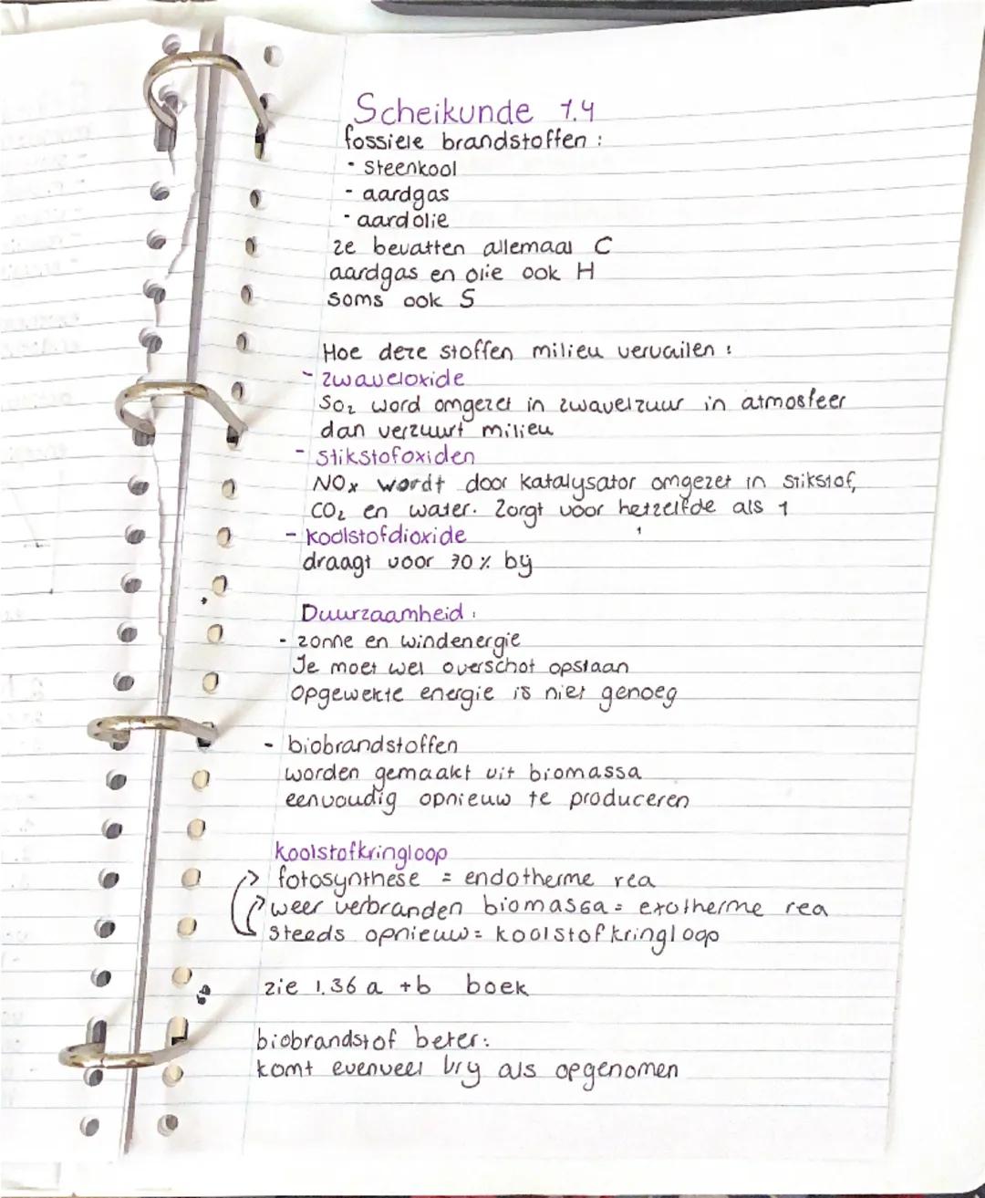 # Scheikunde H1 1.1

- Stofeigenschappen waarnemen = macroniveau
- Moleculen (aan elkaar gebonden atomen) = microniveau
- Zuivere stof besta