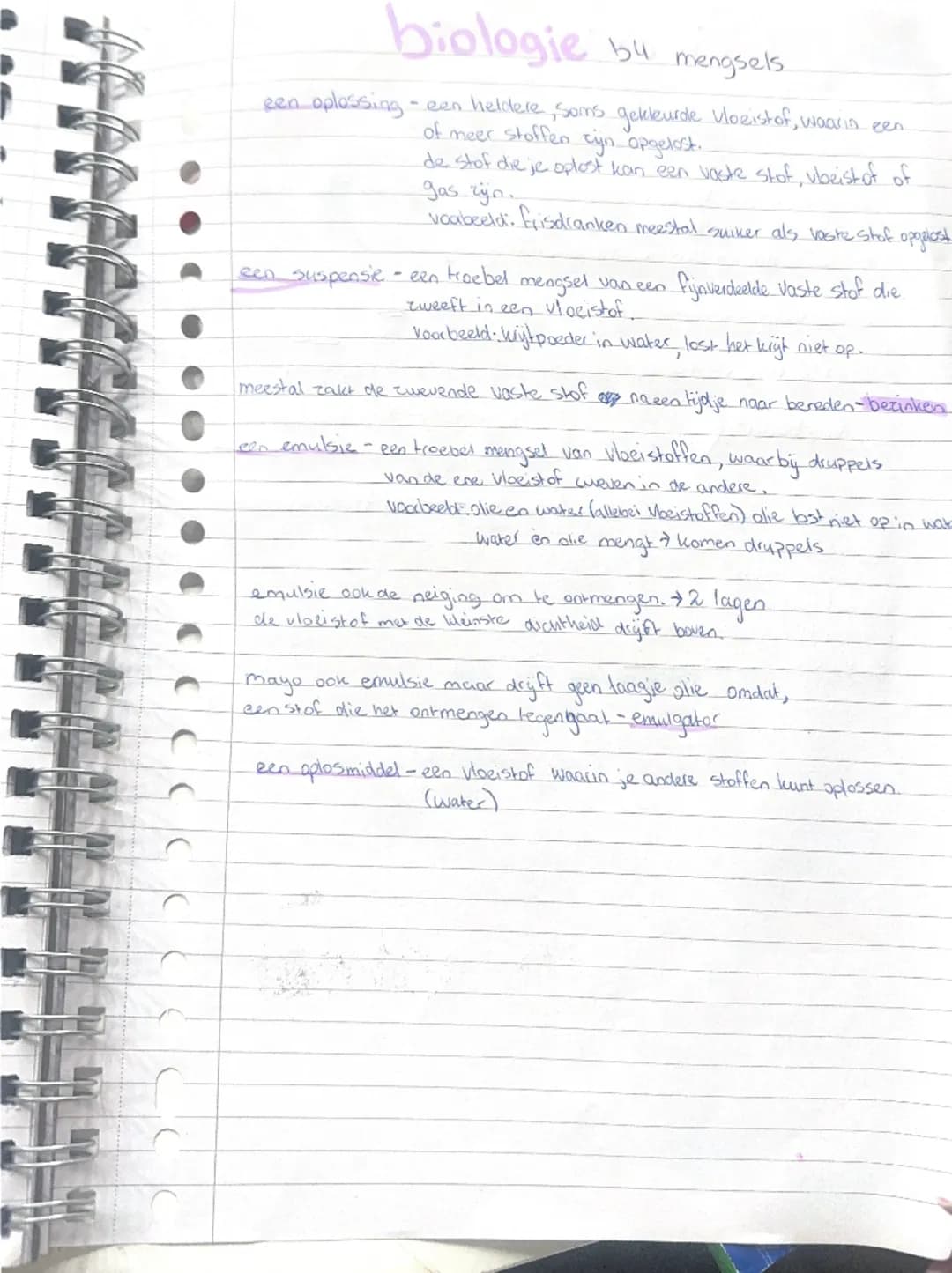 # biologie

6.1. Stofeigenschappen.

een
scheilkundige of chemicus zoekt naar antwoorden op vragen
Zoals: hoe maan je betere medicijnen tege