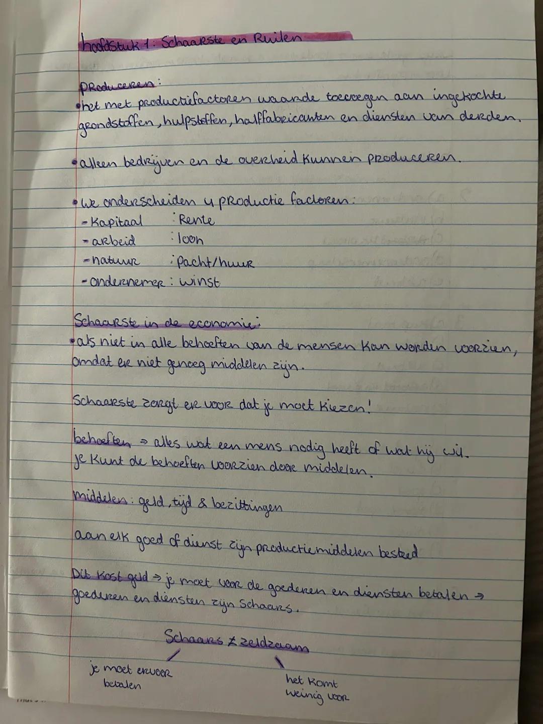 hoofdstuk 1: Schaarste en Ruilen
Produceren:
•het met productiefactoren waande toccoegen aan ingekochte
geondstoffen, hulpstoffen, halffabri
