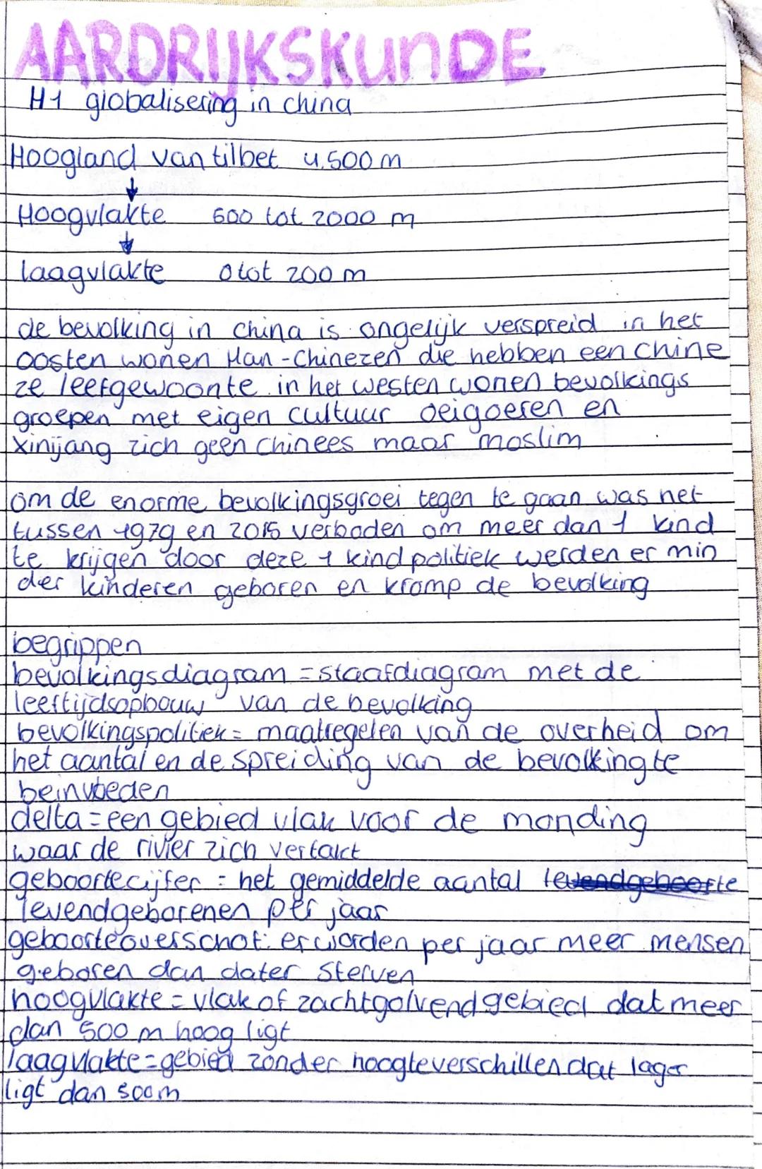 AARDRIJKSKUNDE
H1 globalisering in china
Hoogland van tibet 4.500 m
Hoogvlakte 600 tot 2000 m
laagvlakte 0 tot 200 m
de bevolking in china i