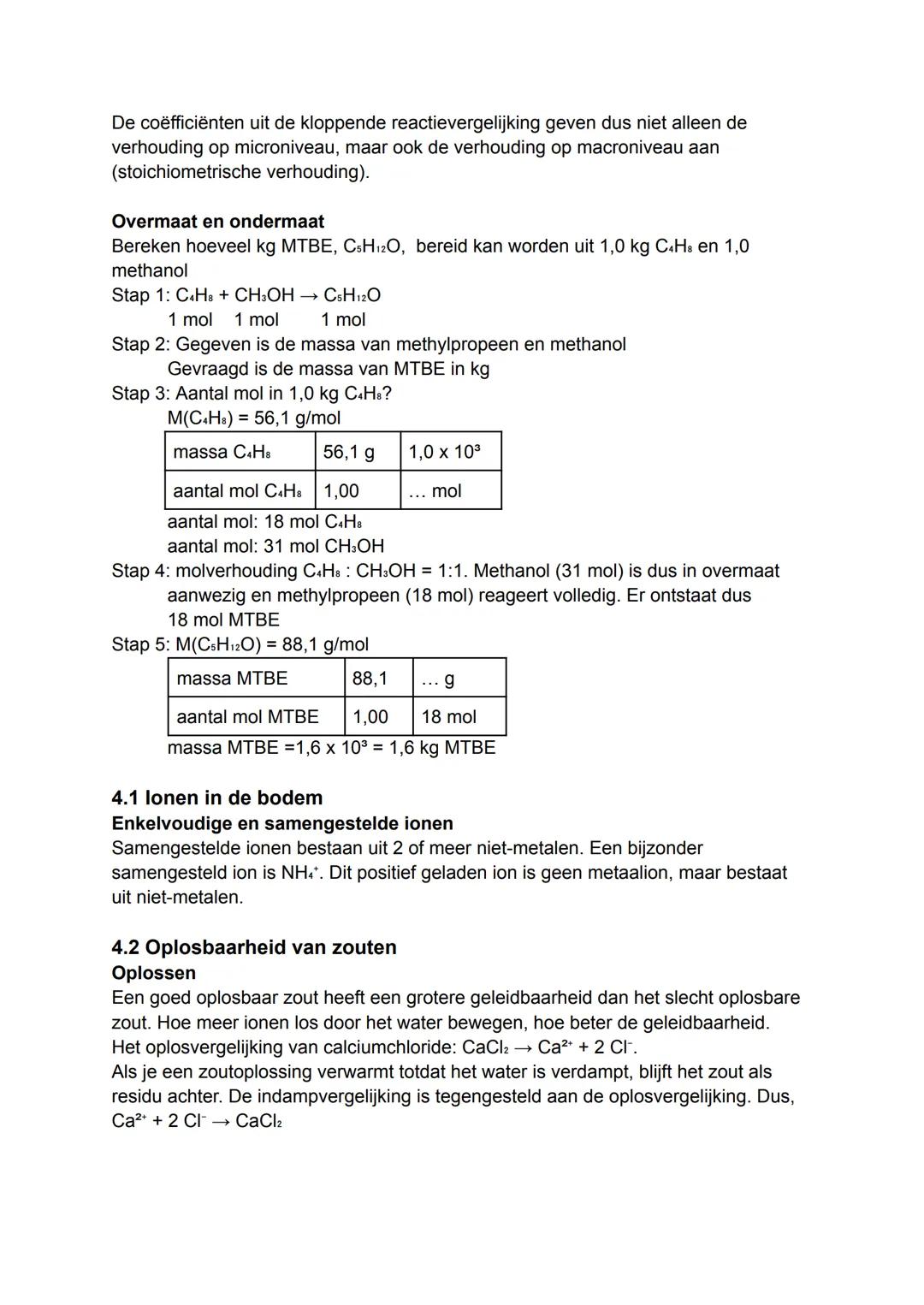 3.1 Significantie
Significantie
Na 10 minuten is de CO2-gehalte in een lokaal ongeveer 5,8.10-2 volume% (zie figuur
3.2 blz 67). Je schrijft