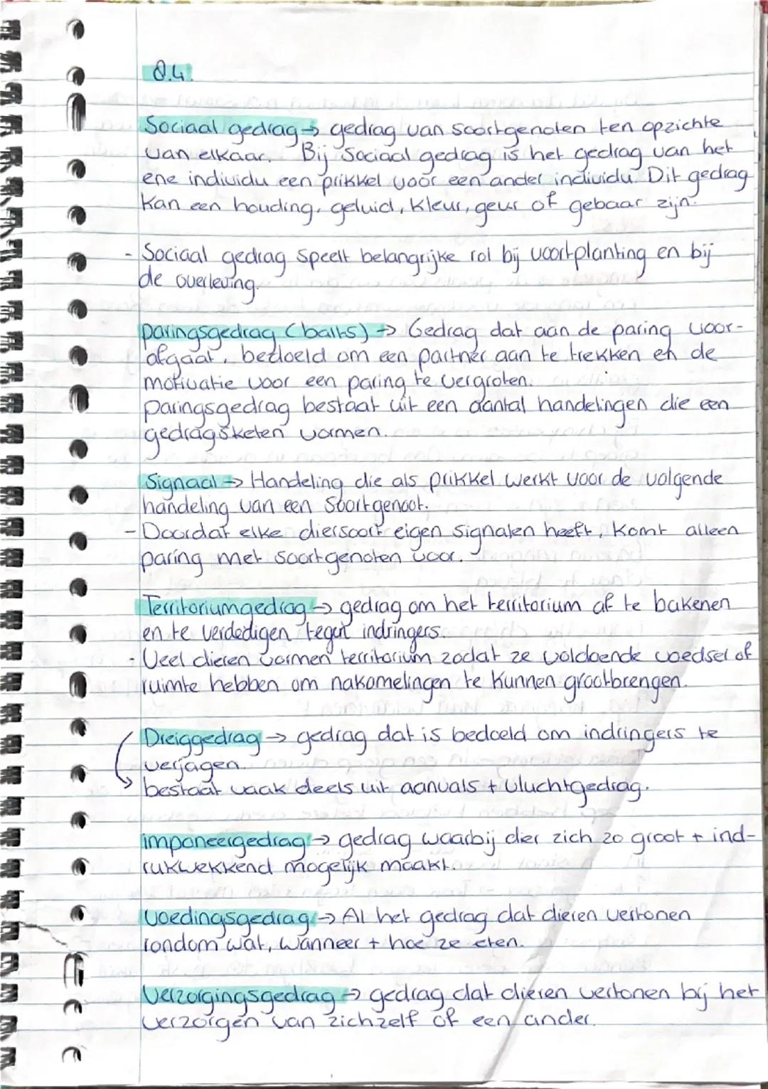 # Biologie T8B1.
Alles wat mens/dier doet -> gedrag
Gedrag bestaat meestal uit groot aantal handelingen
Gedragsketen -> Als gedrag bestaat u