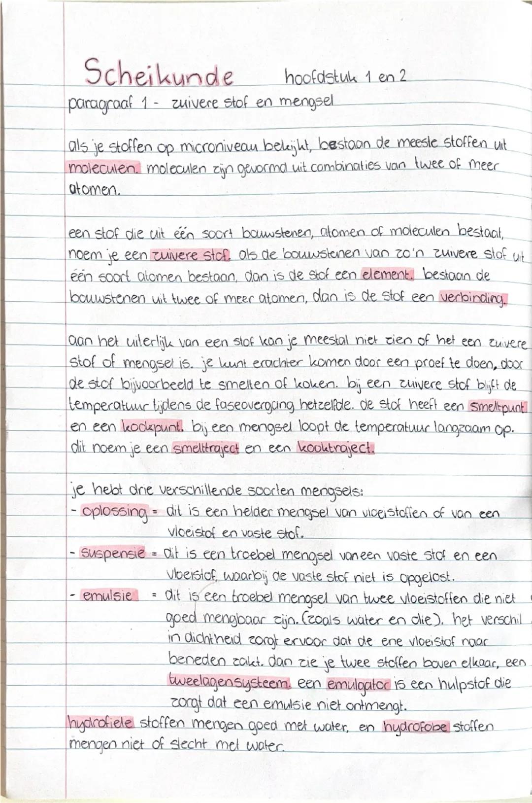 Scheikunde
hoofdstuk 1 en 2
paragraaf 1 zuivere stof en mengsel.
als je stoffen op microniveau bekijkt, bestaan de meeste stoffen uit
molec