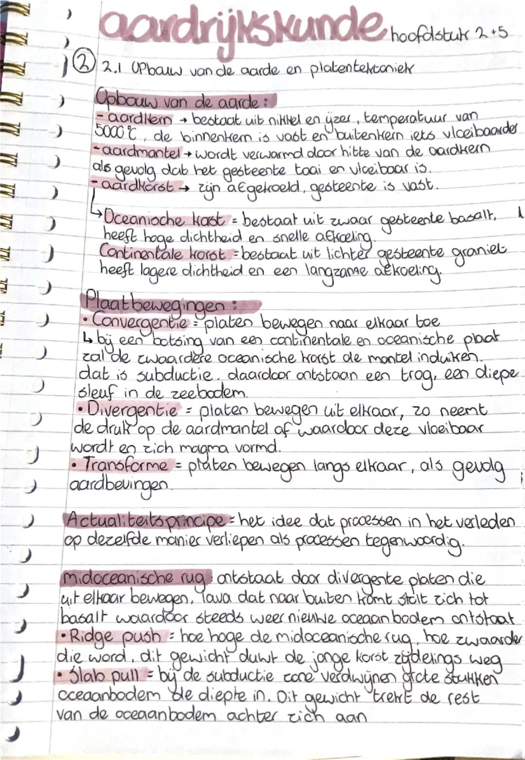 # aardrijkskunde hoofdstuk 2.5
② 2.1 Opbouw van de aarde en platentektoniek
Opbouw van de agrde:
- aardkern bestaat uit nikkel en üzer, t