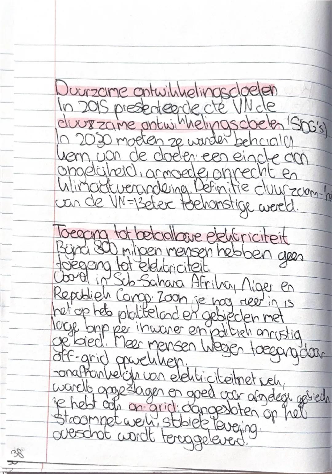 EEN KWETSB
Duurzaam leven op aarde
Leven op aarde
Er zijn 5 factoren dat het leven op aarde
mogelijk maken
- In de clampuring zit CO2 clit